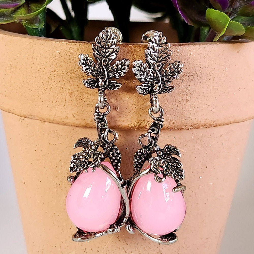 Vintage Style Pink Teardrop Oak Leaf Vine Drop Earrings Silver Tone Botanical 2"
